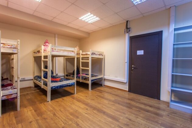 Center - Photo4