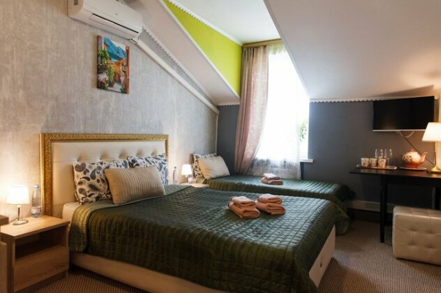 Citadel Comfort Hotel