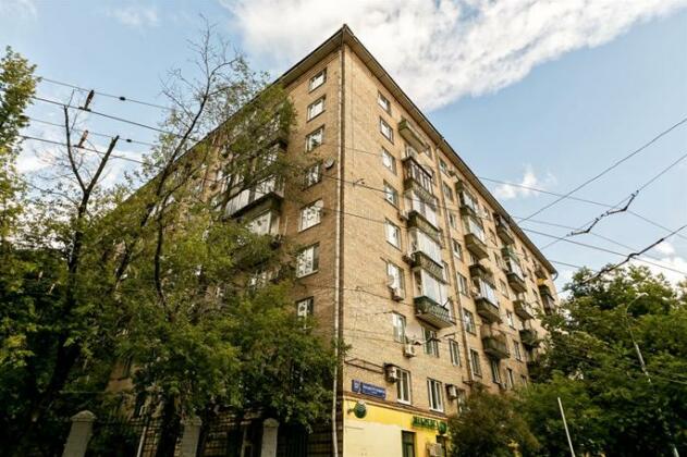 Crazy Monkey Hostel next to the Moscow Zoo