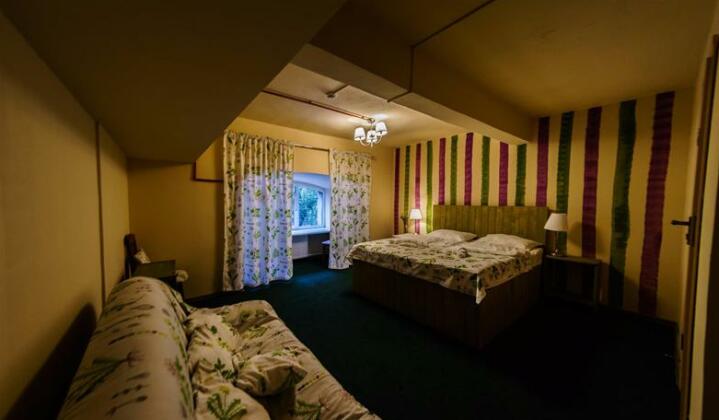 Croissant Bakery and Hotel - Photo4