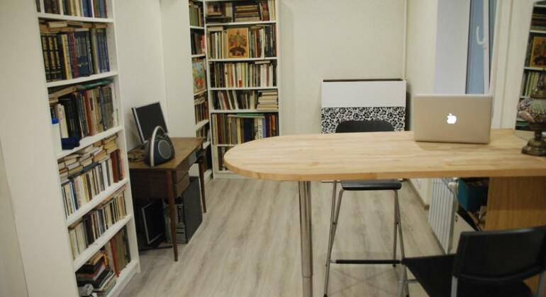Daniel's Apartment - Photo5