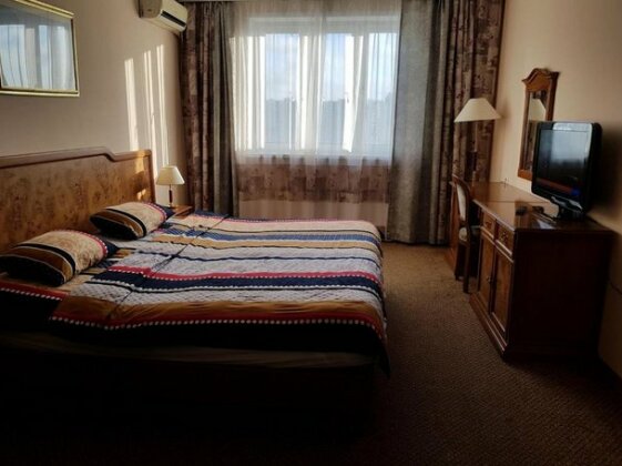 Deluxe Apartment on Balaklavskoy - Photo2