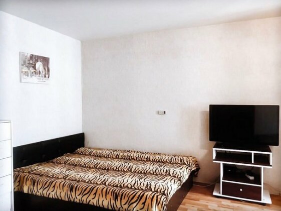 Dragon's Lair Apartments - Photo4