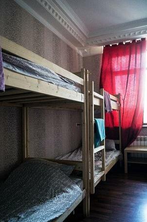 Elite hostel