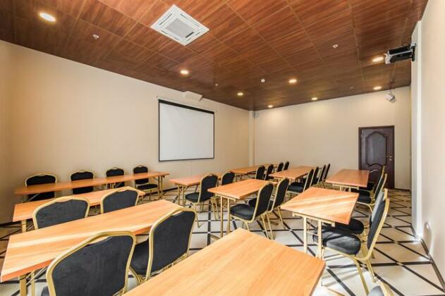 Fortis Hotel - Photo4