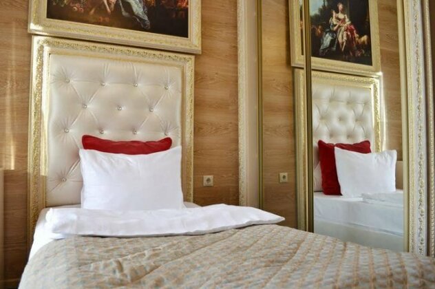 Gallery Grand Hotel - Photo3