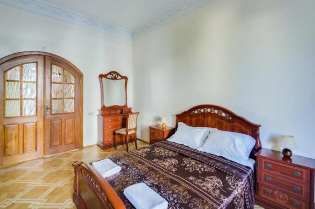 Guest House on Znamenka 13 - Photo5