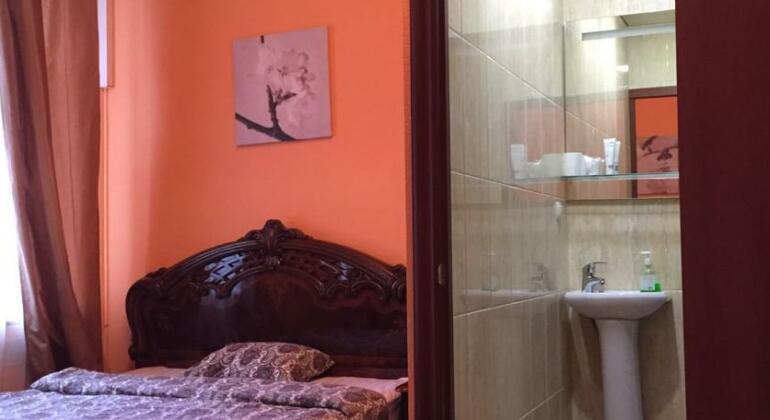 Guest Rooms Arbatskaya - Photo2