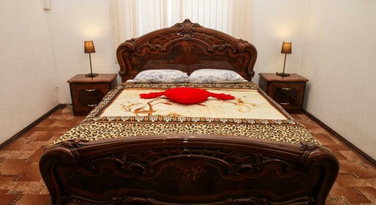 Guest Rooms Arbatskaya - Photo4