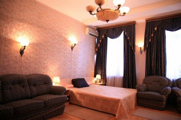 Home Slava Red Apart-Hotel - Photo3