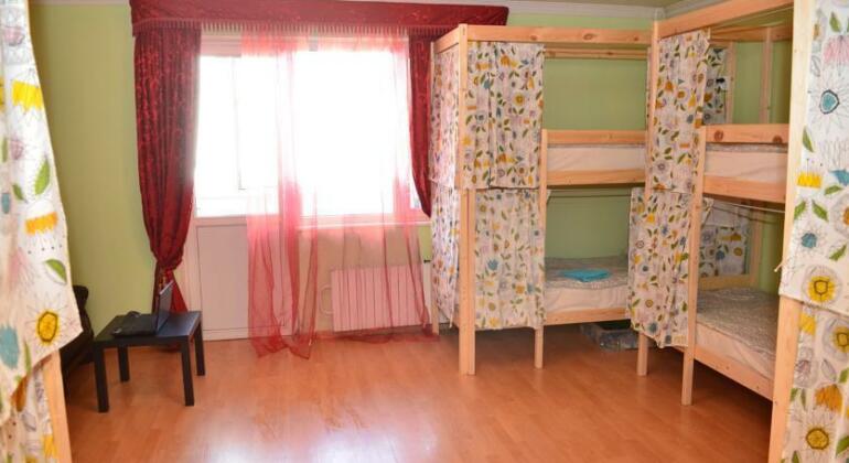 Hostel Krugliy God - Photo5