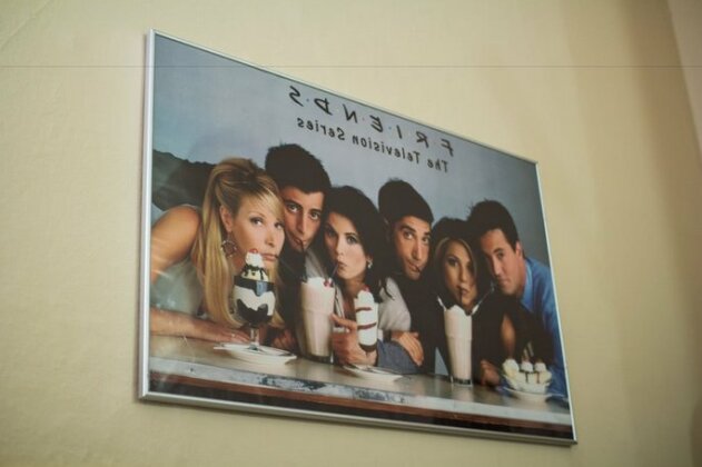 Hostel Movies - Photo4