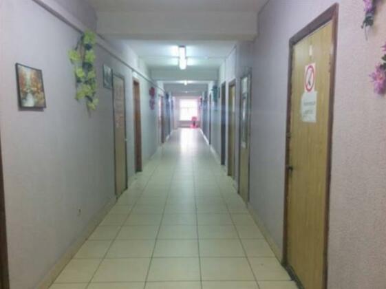 Hostel Svoi Lyudi - Photo2