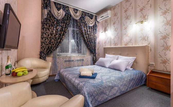 Hotel Astra Luks - Photo3