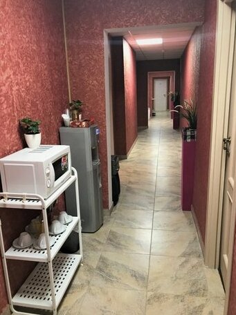 Hotel Crocus Star - Photo2
