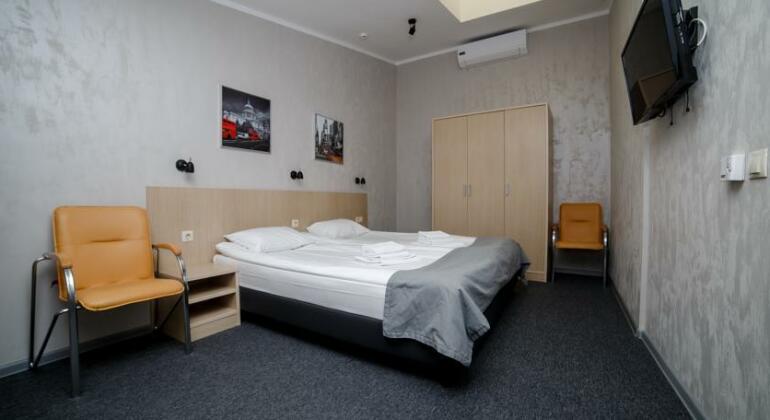 Hotel Kristinn - Photo2