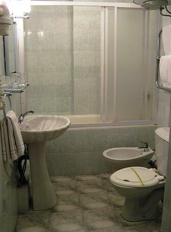 Hotel Legenda - Photo2