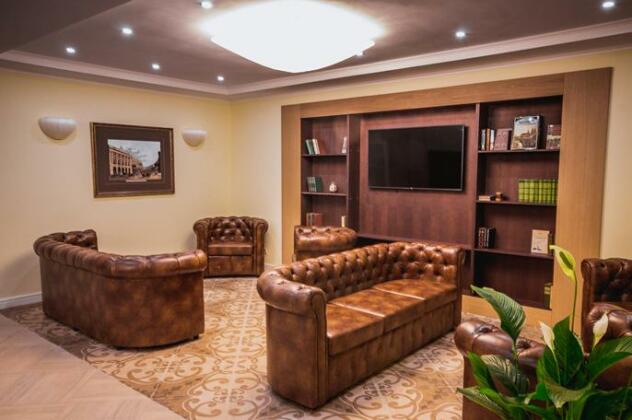 Hotel Starosadskiy - Photo2
