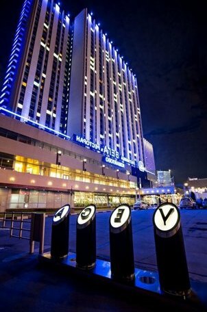 Izmajlovo-Absalyut Vega Hotel