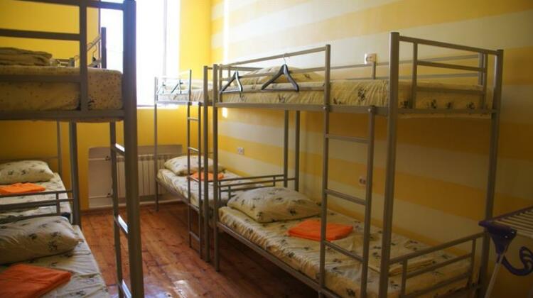Kind Cat Hostel - Photo4