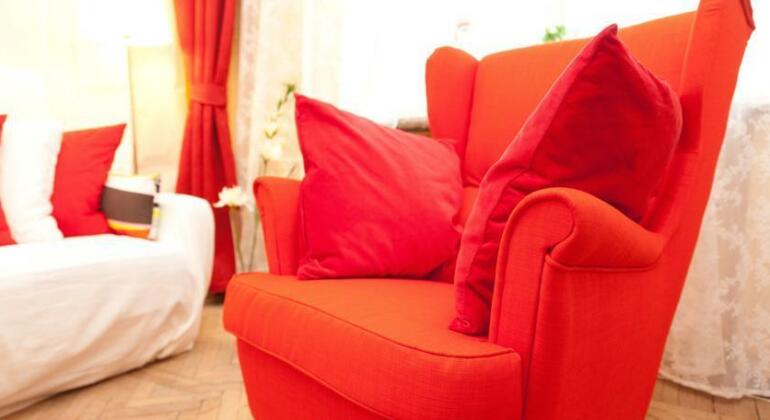 Kosmodamianskaya Embankment Apartment - Photo3