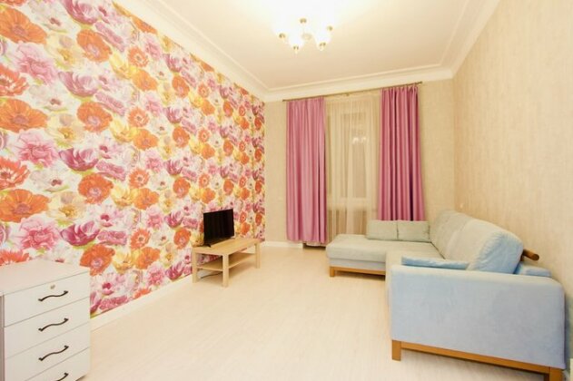 LUXKV Apartment on Nikolayeva - Photo2