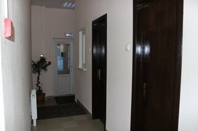 Lyusi-Hotel - Photo2