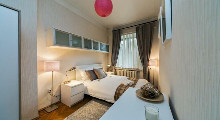 Malliott Apartment Nikitskaya - Photo5