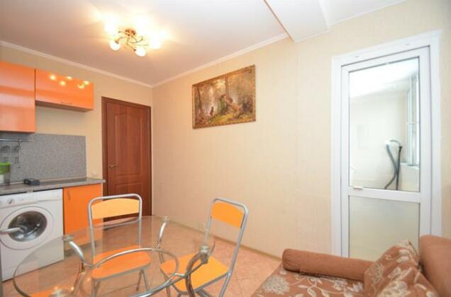 Metro Dinamo Apartments - Photo4
