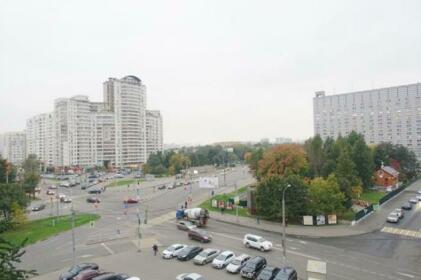 Metro Kahovskaya Apartments