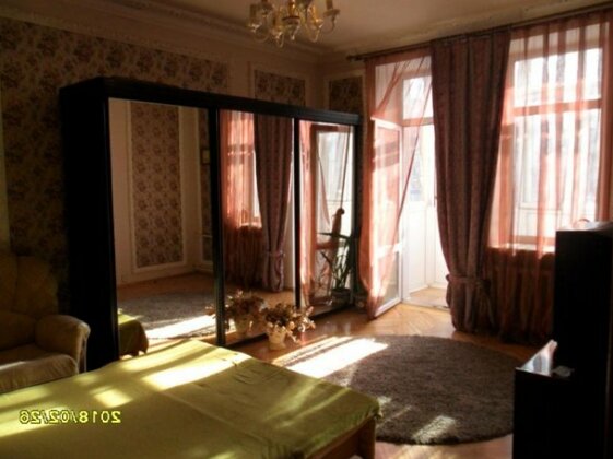 Moscow Garden View Apartment - Photo3