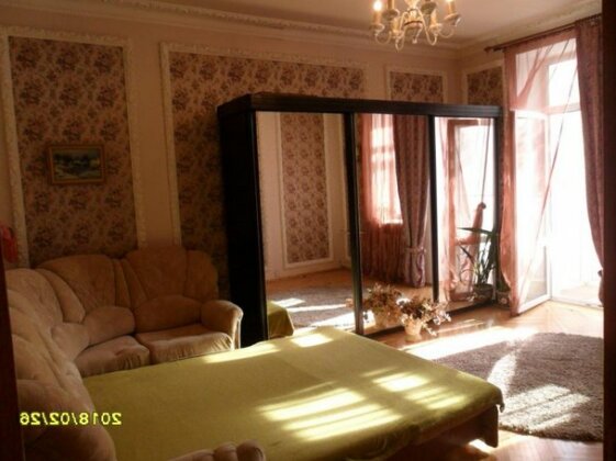 Moscow Garden View Apartment - Photo5