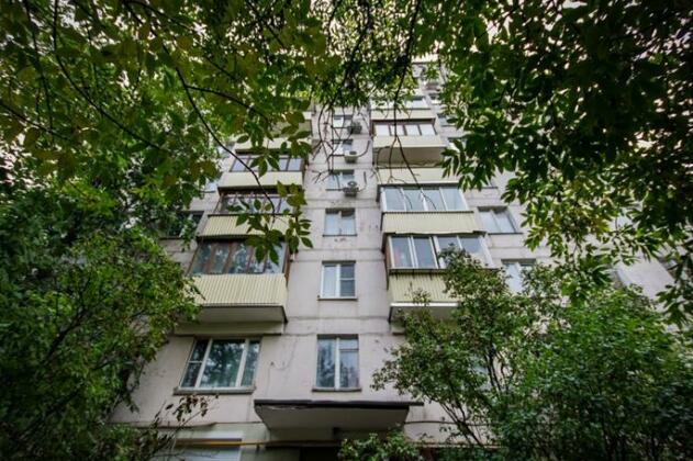 Na Bolshoyi Kondratevskoyi Apartments