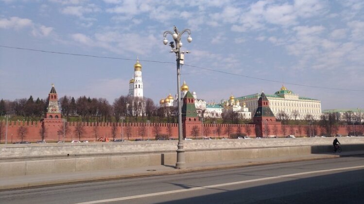 PEOPLE Red Square Hotel