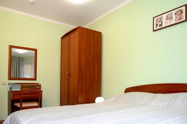Rainbow MiniHotel - Photo4