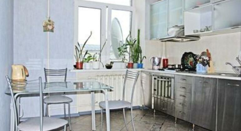 RentaDay Apartment on 1 Khutorskaya - Photo3