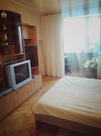 Room On Babushkinskaja - Photo2