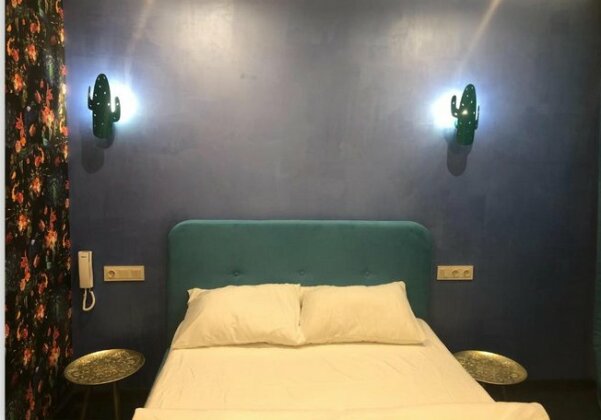 Simple Rooms - Photo3
