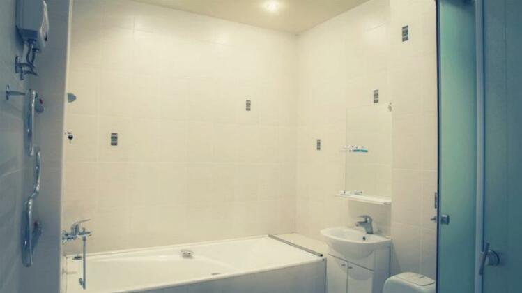 Sky City Hostel - Photo3