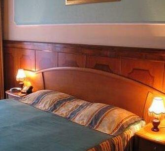 Sovetsky Hotel Moscow - Photo4