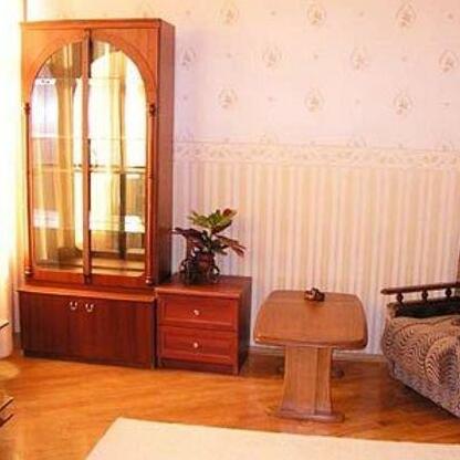 Studio Apartment At Bolshoy Nikolopeskovsky Lane - Photo3