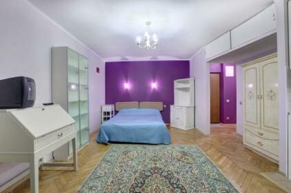 Studiya U Metro Novyie Cheremushki Apartments