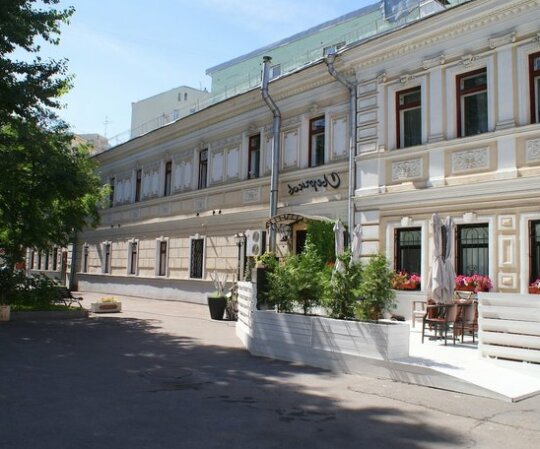 Sverchkov 8 Hotel