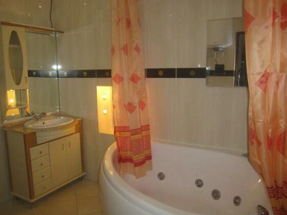 TriLev Hostel - Photo5
