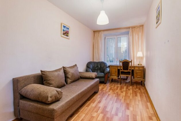 U Belogo Doma Apartments - Photo4