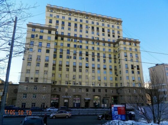 U metro Krasnoselskaya Apartments