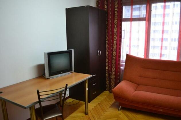 U Metro Kuzminki Apartaments - Photo2
