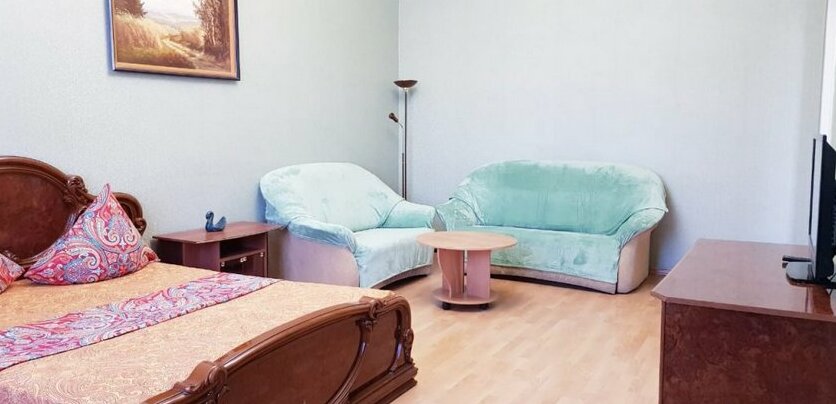 U Metro Proletarskaya Apartments - Photo4