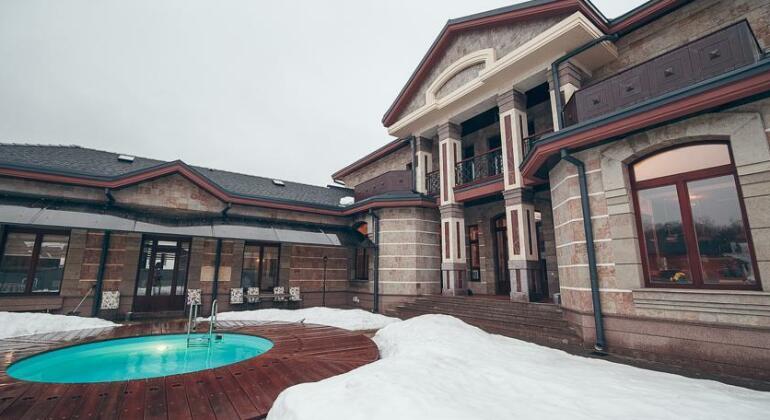 Villa Po Sledam Napoleona