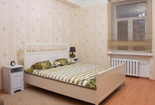 Weekend Inn Apartments